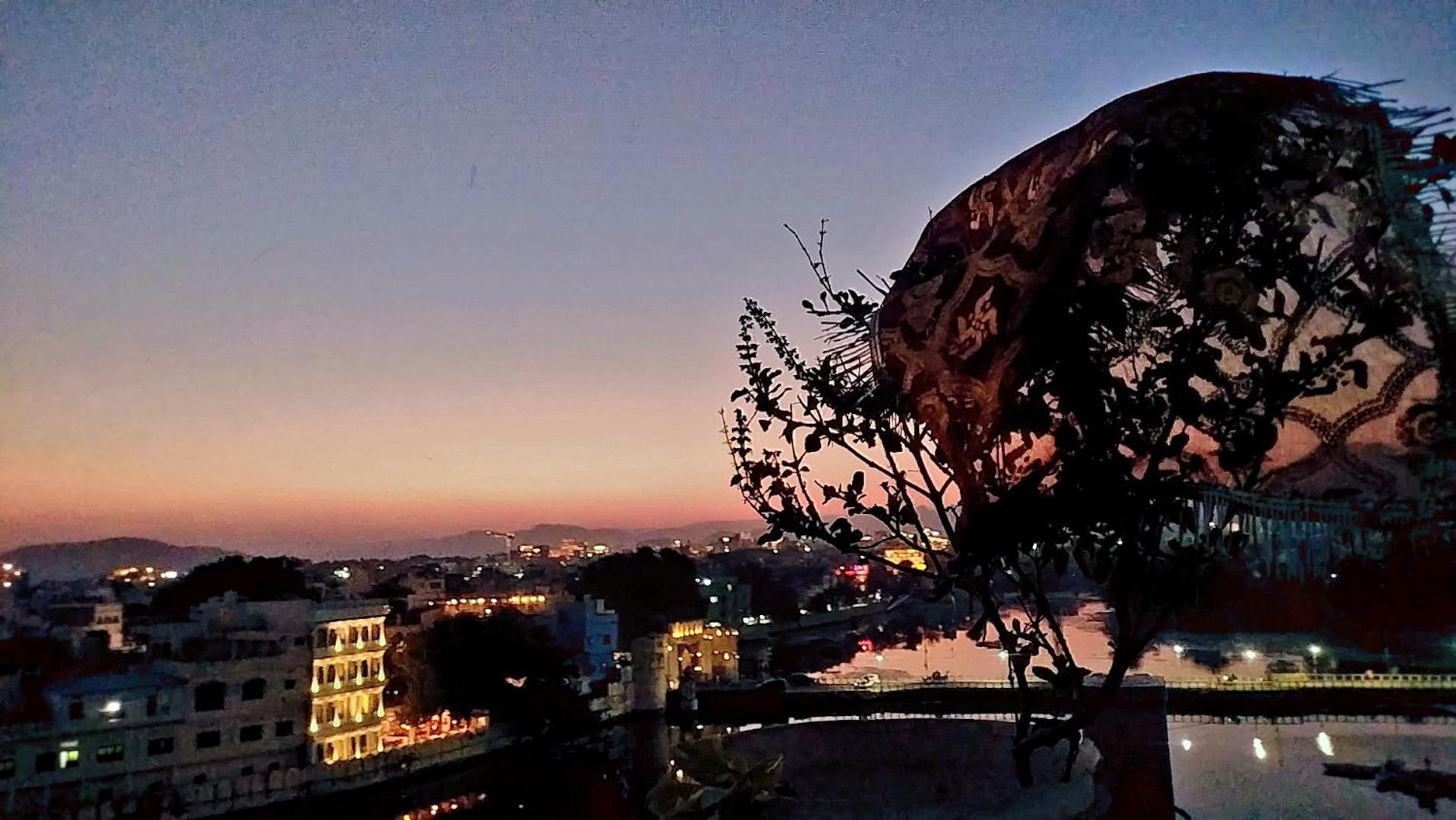Hotel Antariksh Udajpur Zewnętrze zdjęcie